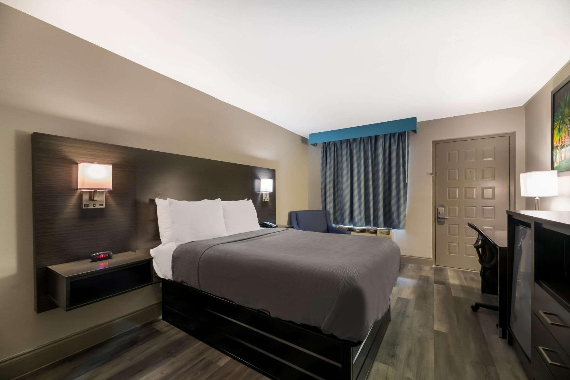 Quality Inn & Suites Altamonte Springs Orlando-North Exterior photo